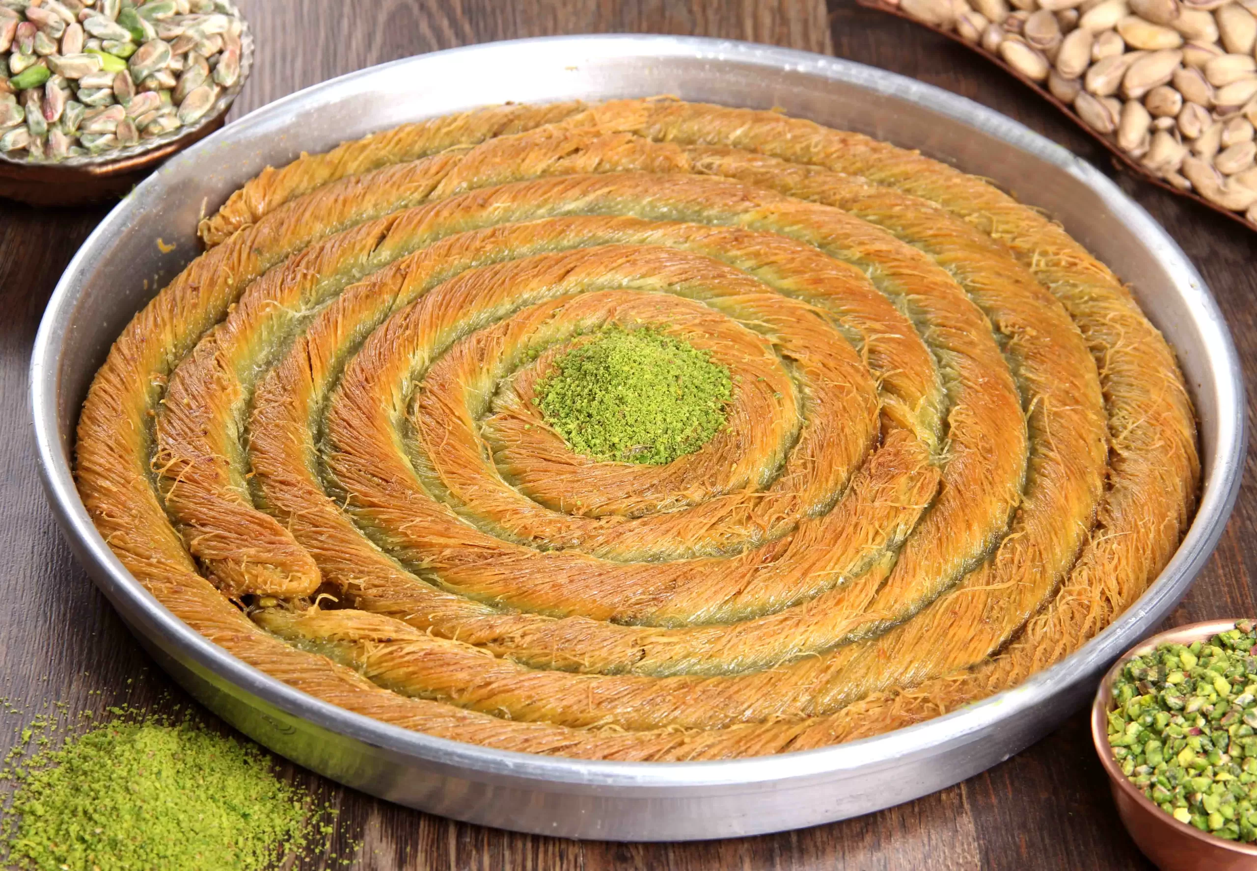 El Açması Burma Tatlısı – Şanlı Burma Tatlıcısı